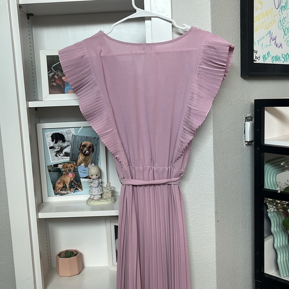 pleated maxi dress - Picture 5 of 7
